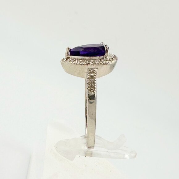 2.24 Carat Natural Amethyst Ring Size 8.25 - Sterling Silver Setting - Diamond A - Picture 5 of 16